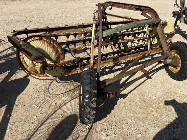 john-deere-670-image-5