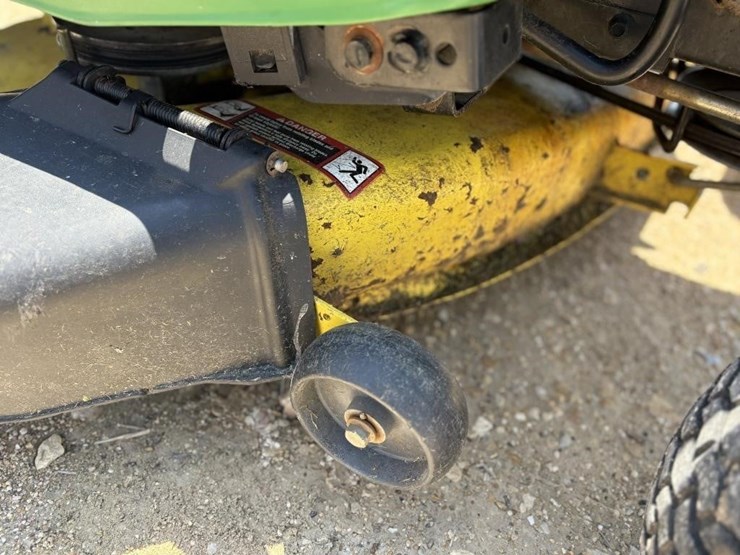 john-deere-l118-image-10