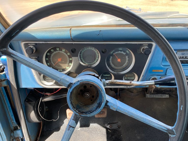 1967-chevrolet-c10-image-40