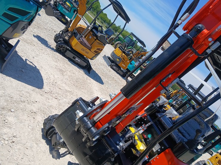 #l42-010-•-2026-cfg-diesel-ynt18-mini-excavator-image-30
