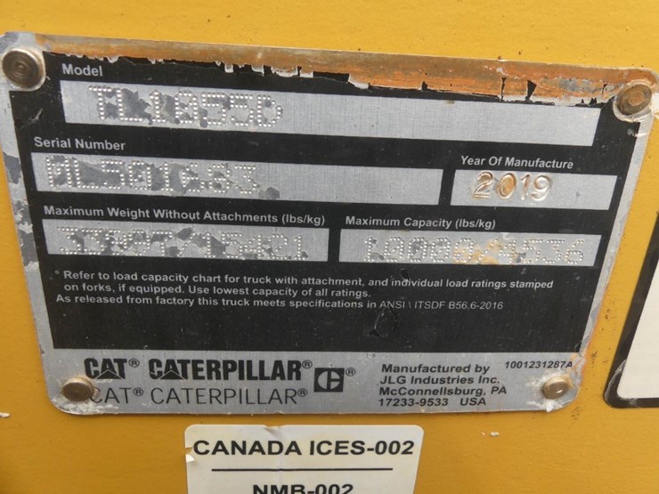 2019-caterpillar-tl1055d-image-10