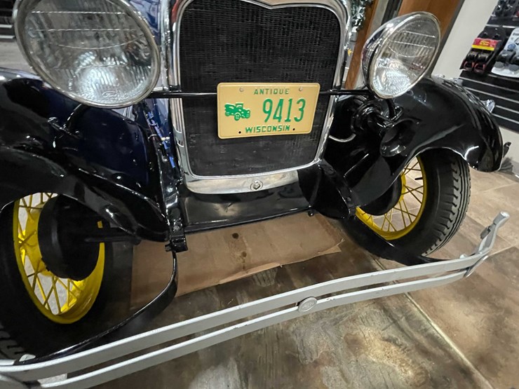 1928-ford-model-a-image-11