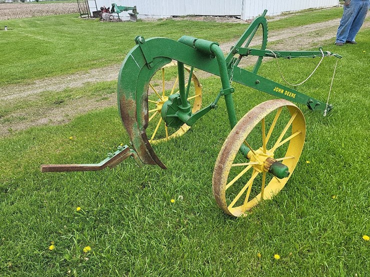 john-deere-1-shank-subsoiler---nice-image-3