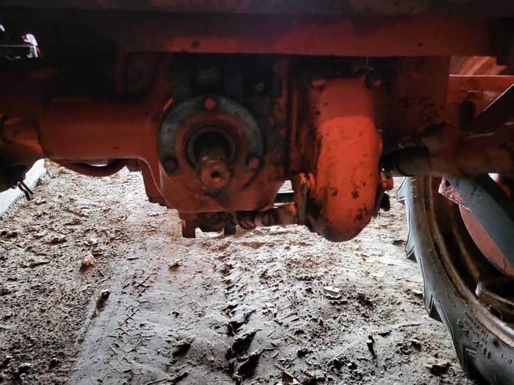 allis-chalmers-ca-tractor-image-28