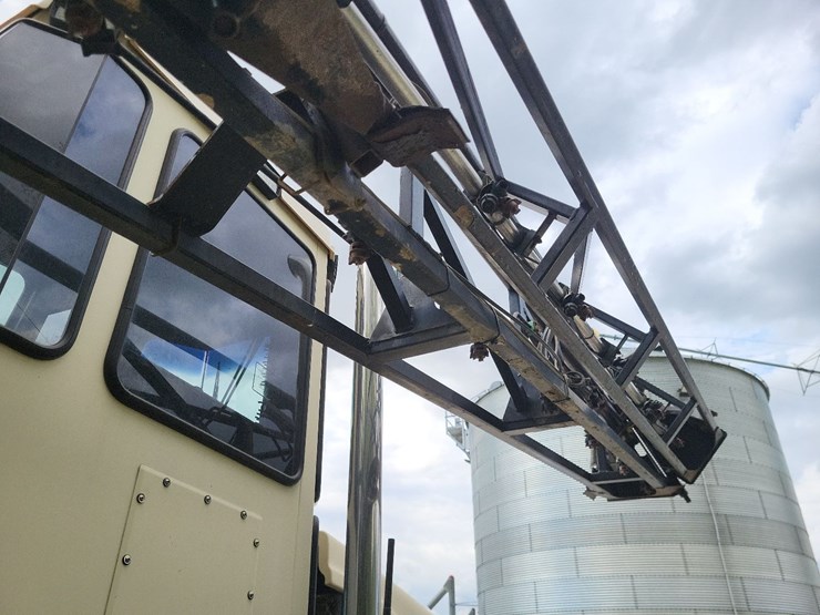 wilmar-7400-sprayer-image-36