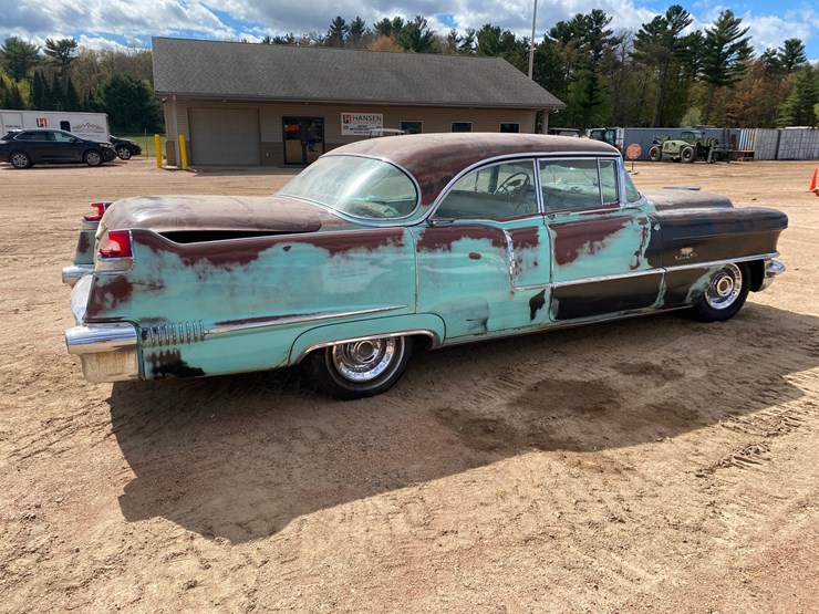 #109-•-1956-cadillac-de-ville-sedan-(title-in-delay)-(nitke-yard-mosinee,-wi)-image-5
