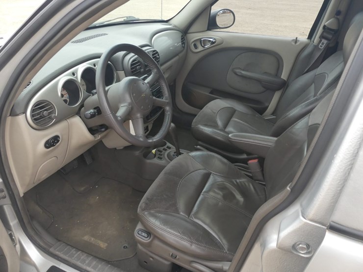 2001-chrysler-pt-cruiser-image-7