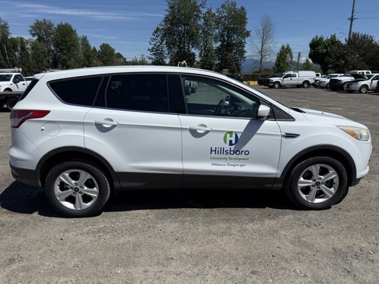 2013-ford-escape-image-3