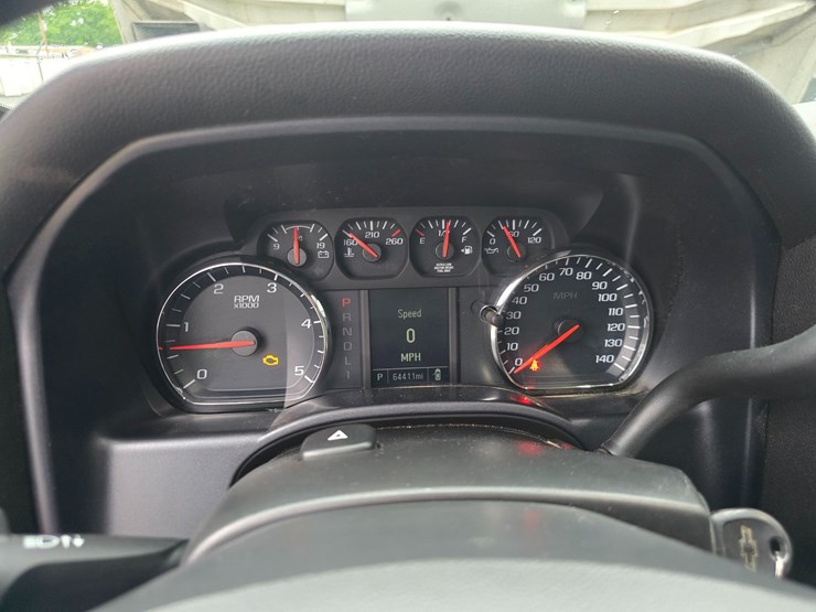 2021-chevrolet-silverado-6500hd-image-55
