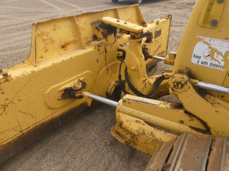 2015-komatsu-d37px-23-image-7