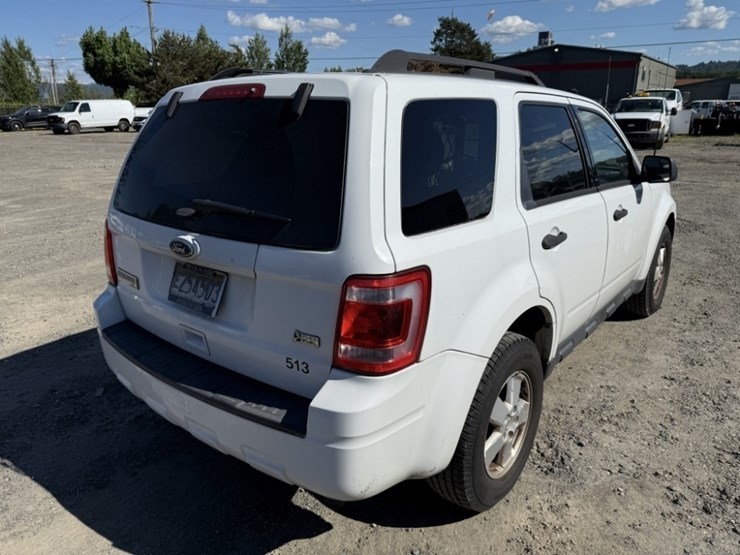 2012-ford-escape-image-4