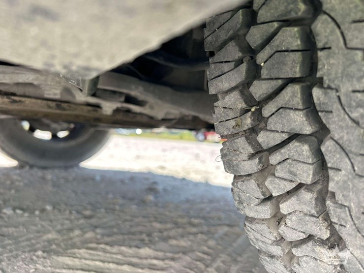 2015-jeep-cherokee-image-27