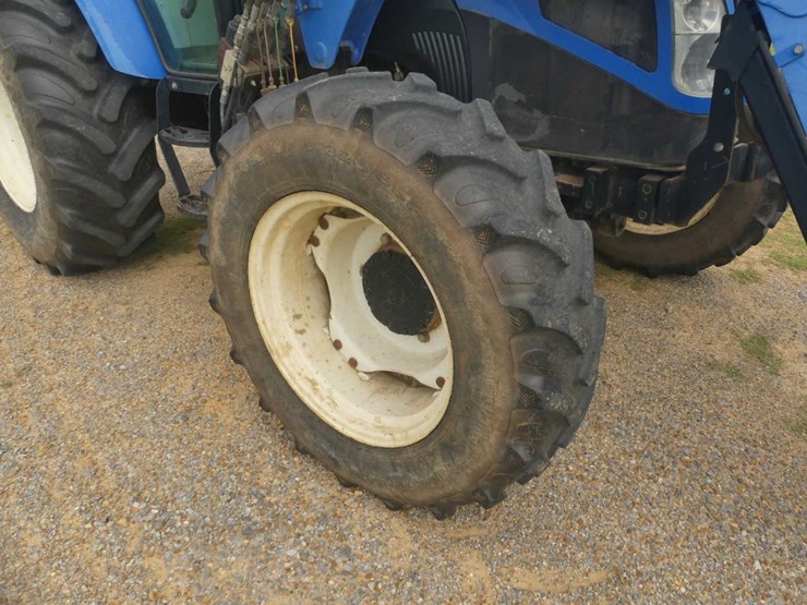 new-holland-t4.95-image-10