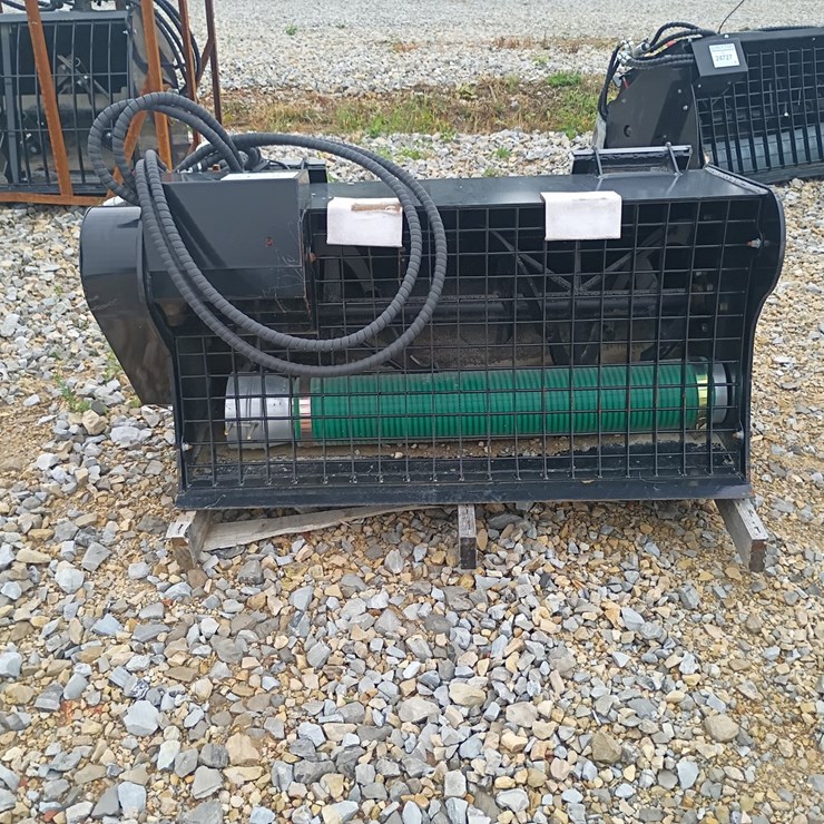 #24728 • Future Skid Steer Mixing Bucket