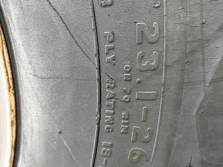 massey-ferguson-180-image-10