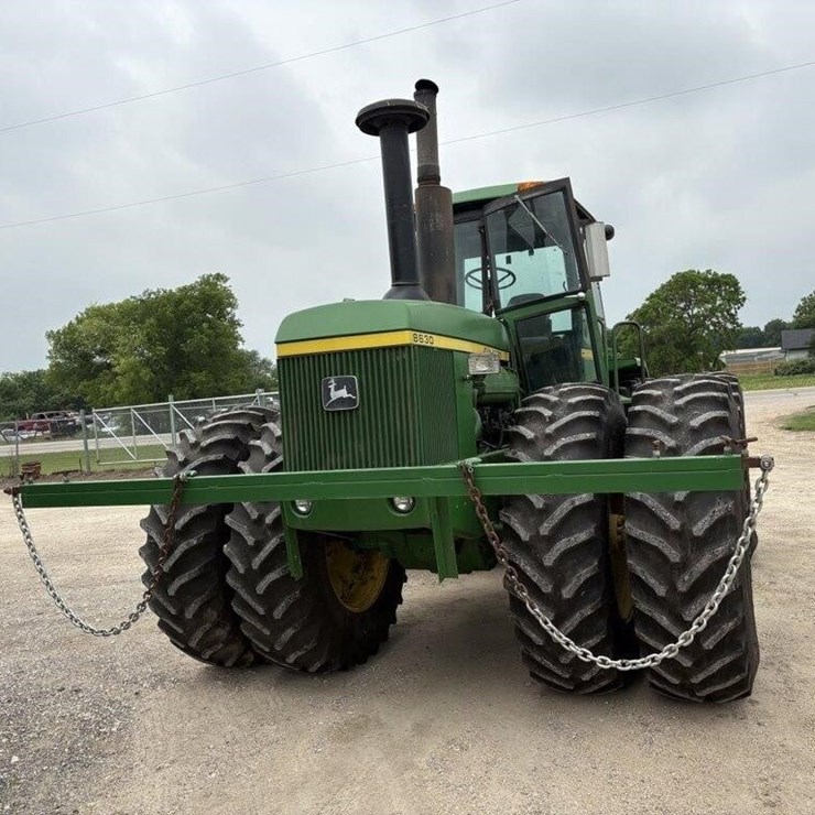 JOHN DEERE 8630