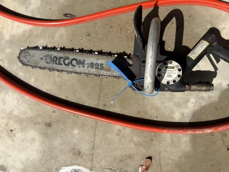 stanley-cs06-oregon-325-hyd-chainsaw-image-2