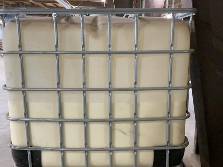 #165-•-plastic-tote-of-wood-glue-image-3