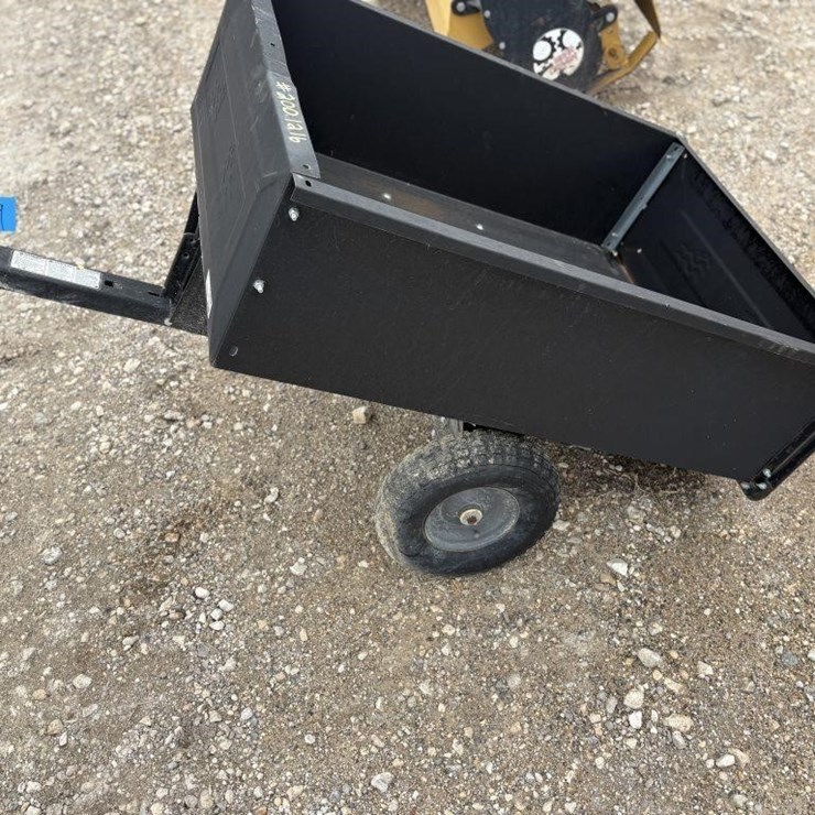 L3 - AGRI-FAB Lawn Cart