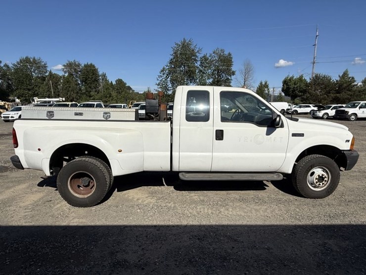 2001-ford-f350-image-3