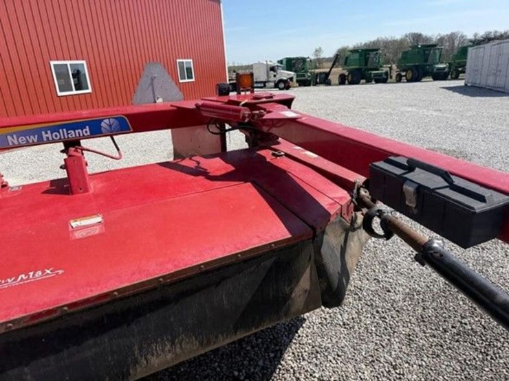 2015-new-holland-7230-discbine-image-54
