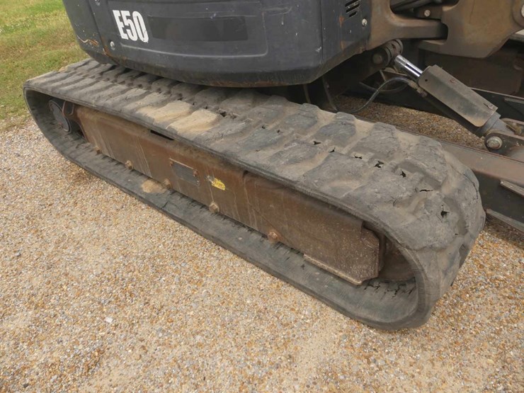 2019-bobcat-e50-image-8