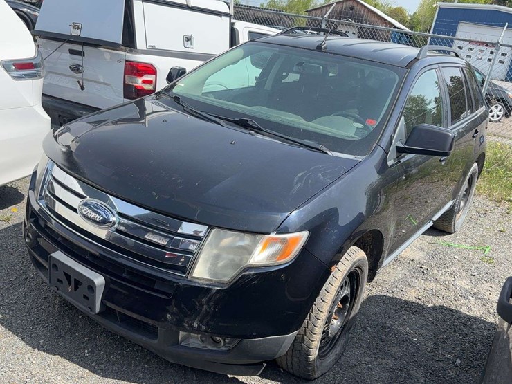 2010-ford-edge-image-5