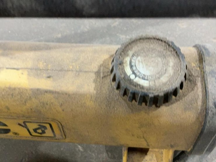 #104-•-enerpac-p-392-hydraulic-ram-image-16