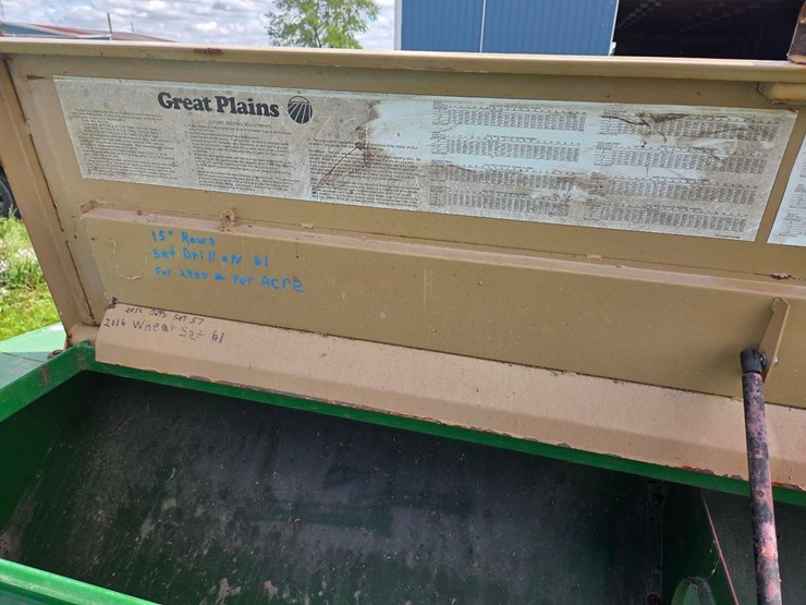 great-plains-solid-stand-1500-image-54