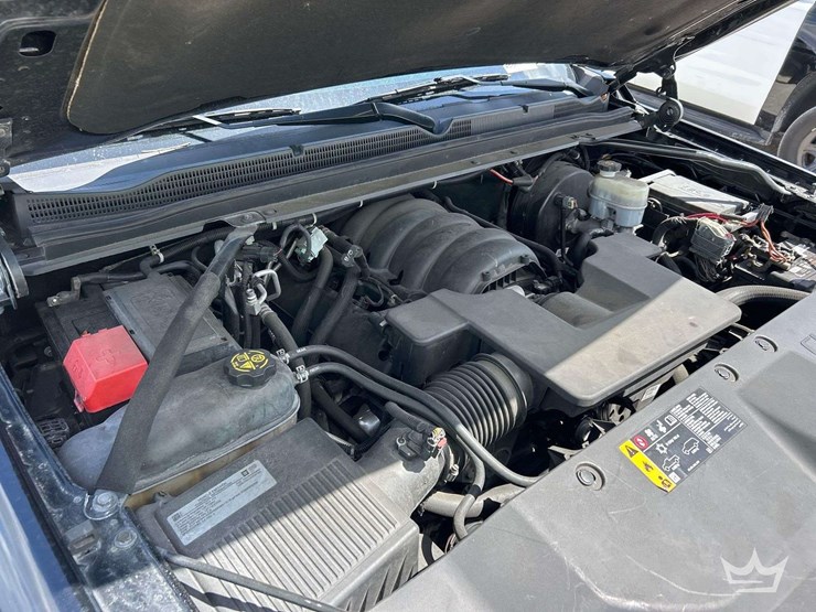 2019-chevrolet-tahoe-image-8