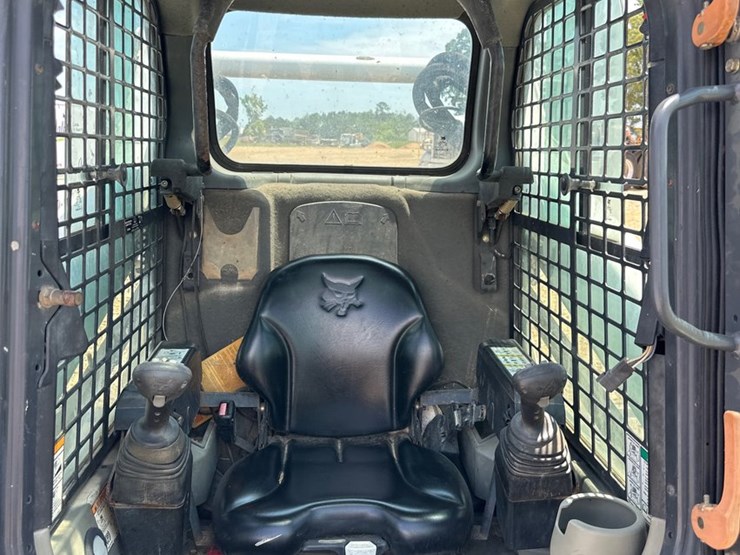 bobcat-t590-image-7