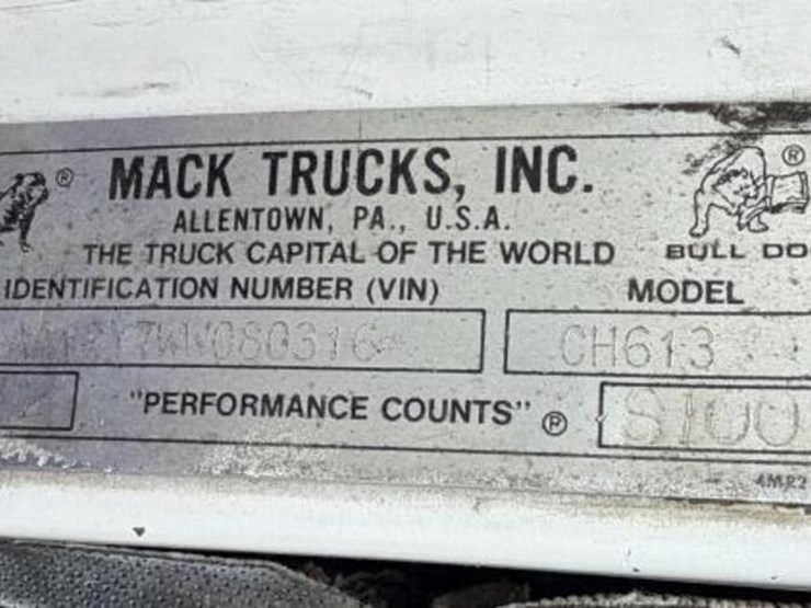 l2--1998-mack-maxi-cruise-truck-image-19