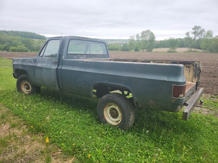 #135-•-1977-chevrolet-(loganville,-wi)-image-2