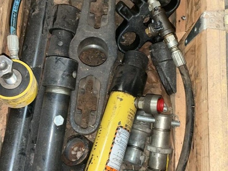 #104-•-enerpac-p-392-hydraulic-ram-image-10