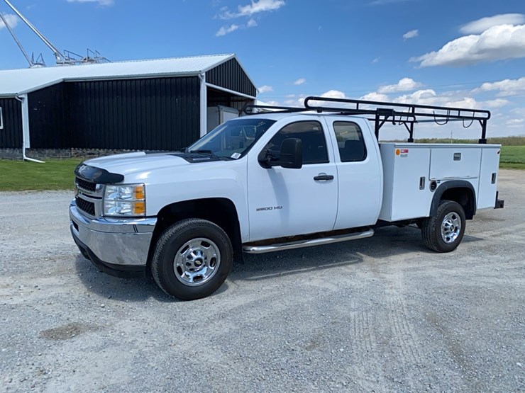 2013-chevrolet-2500-image-1
