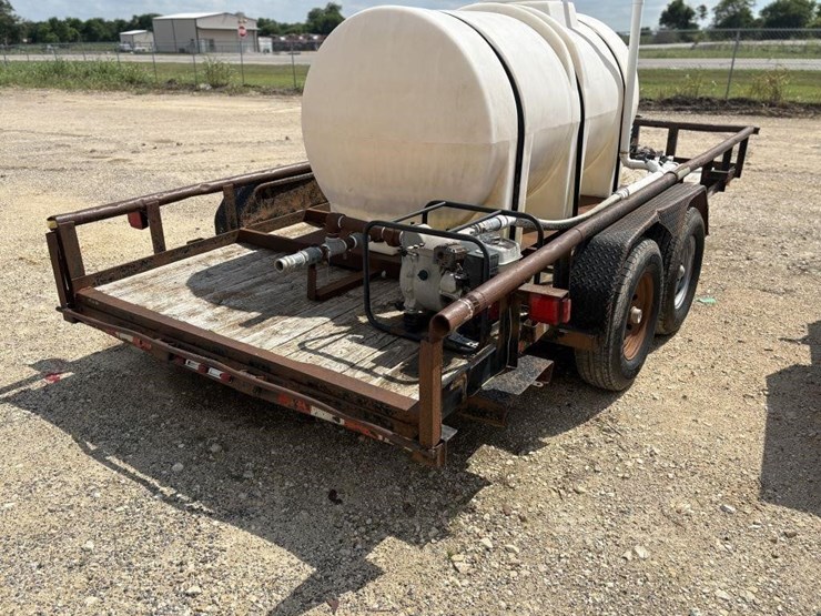 l2---big-tex-16'-trailer-with-water-tank-and-pump-image-4
