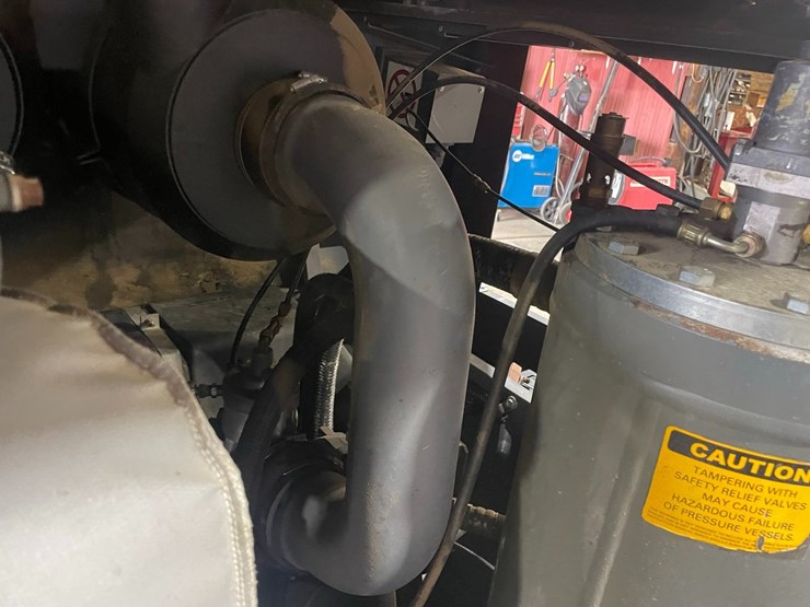 2013-atlas-copco-xas400-image-21