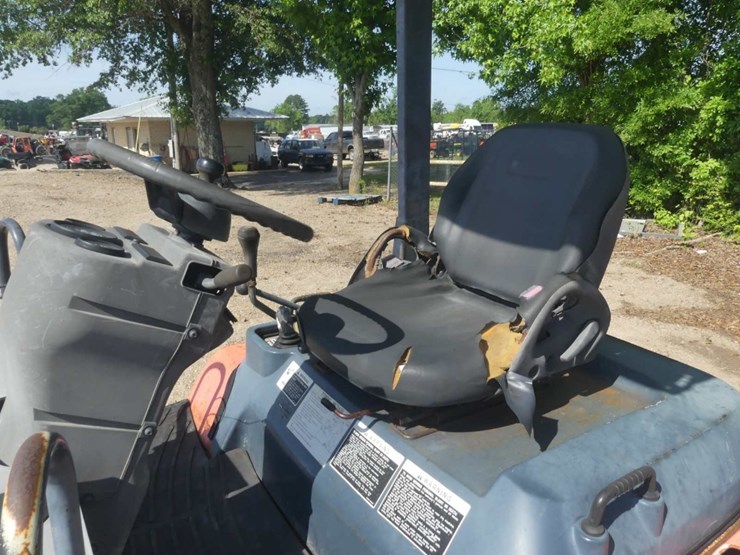 kubota-r520s-image-12