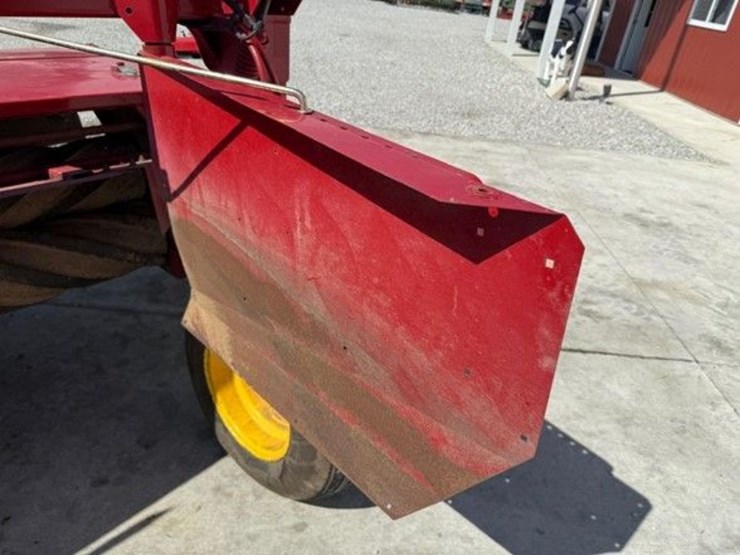 2015-new-holland-7230-discbine-image-19