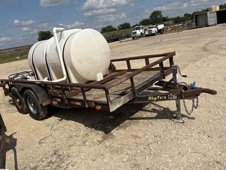 l2---big-tex-16'-trailer-with-water-tank-and-pump-image-2
