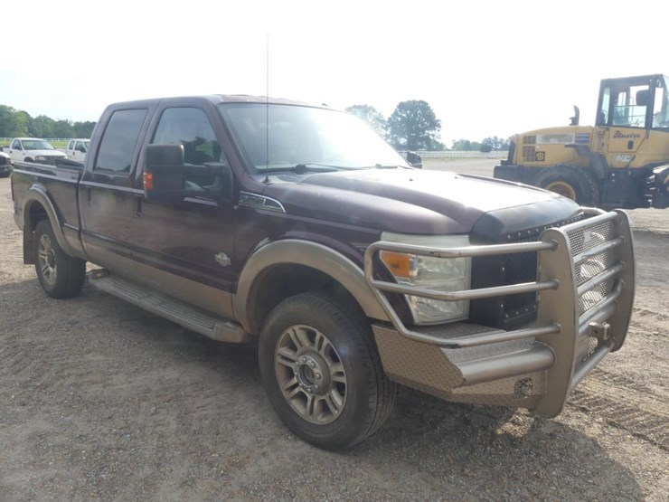 2011-ford-f250-image-2