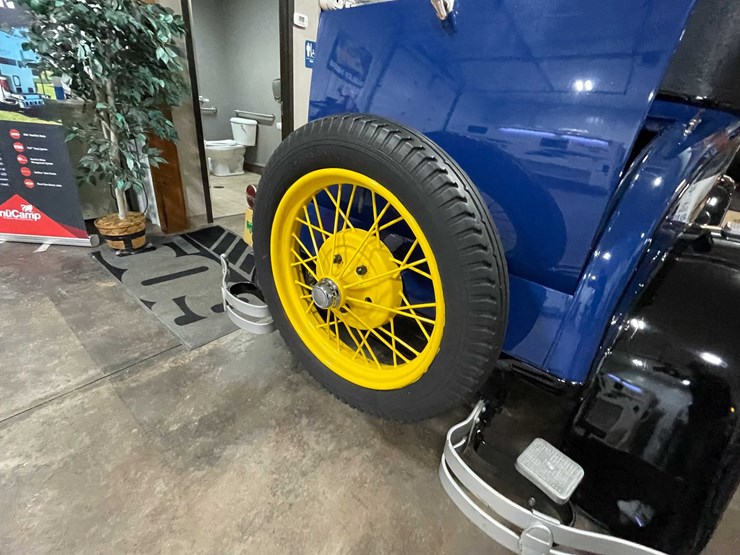 1928-ford-model-a-image-33