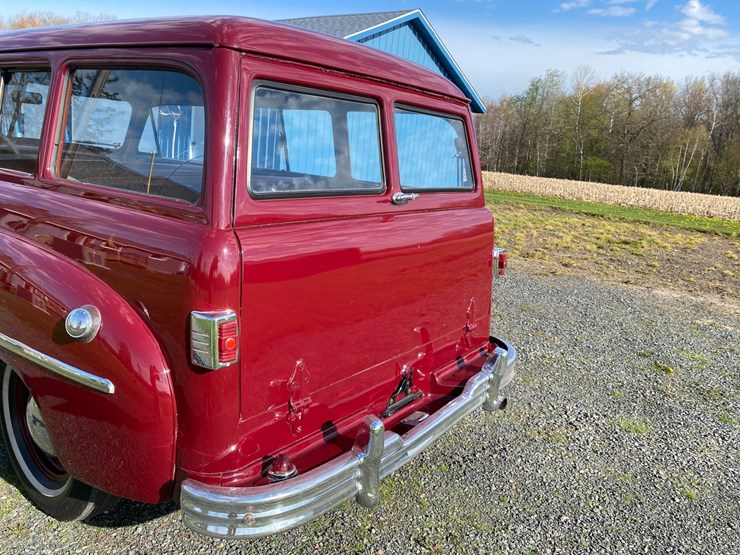#108-•-1949-plymouth-suburban-deluxe-(has-wi-title)-(cadott,-wi)-image-23