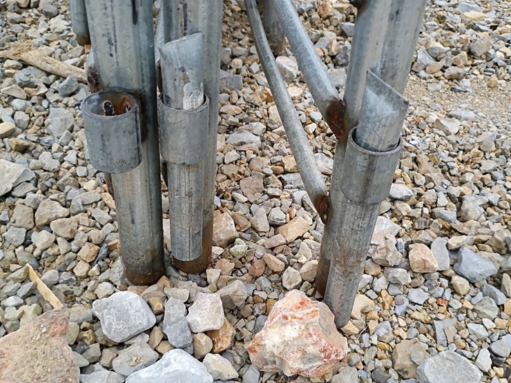 #23125-•-corral-panels-w/-gate-image-12