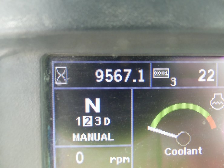 deere-524k-image-17