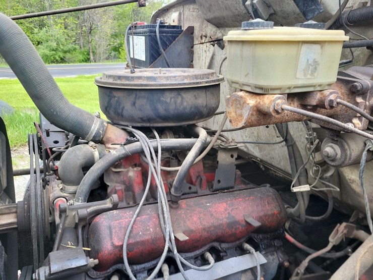 1982-international-1754-single-axle-grain-truck-image-65