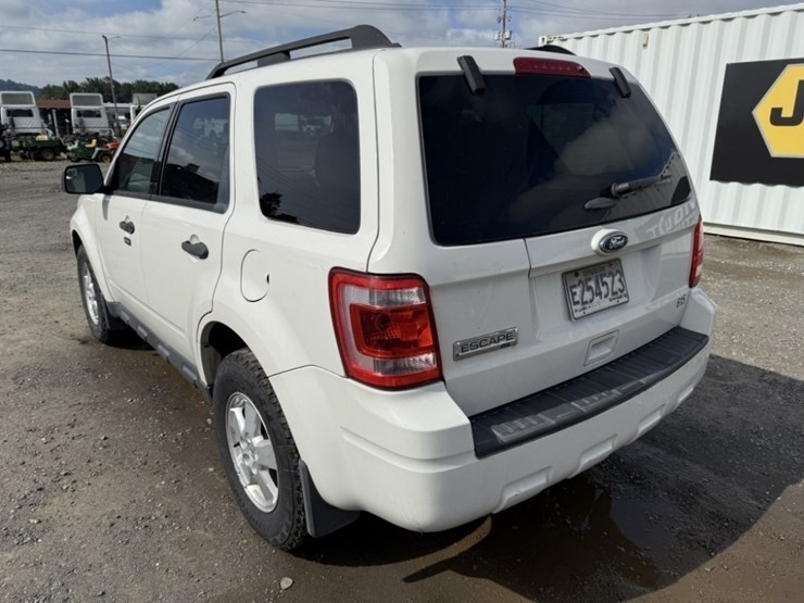 2012-ford-escape-image-6