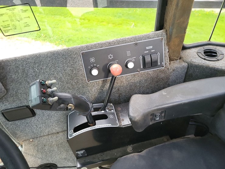 wilmar-7400-sprayer-image-46