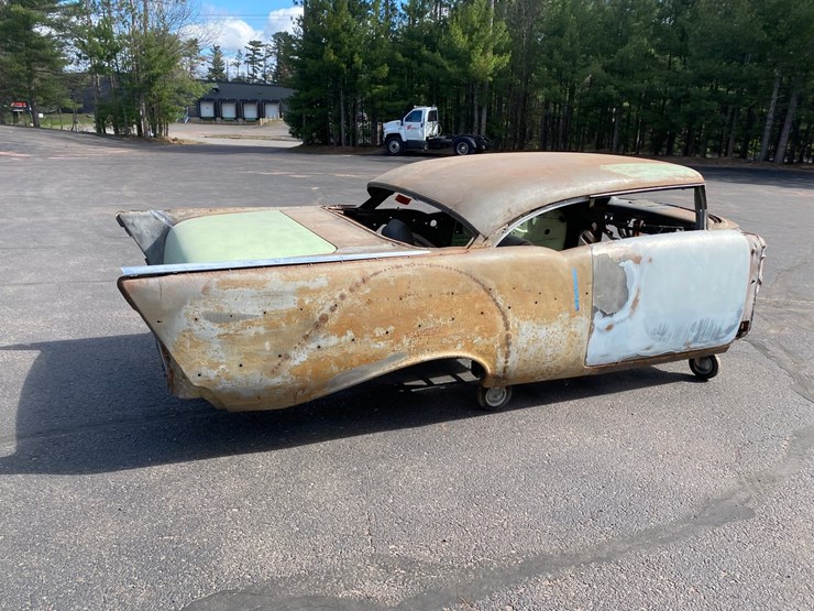 #110-•-1957-chevy-belair-2-door-hardtop-body-parts-(no-title)-(schofield,-wi)-image-7
