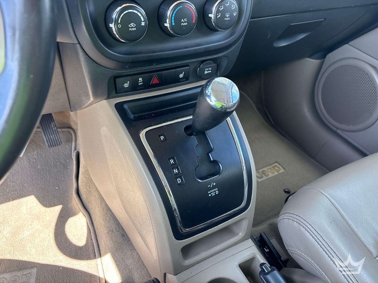 2015-jeep-patriot-image-17